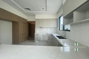 691d8e79472d1 1763544697